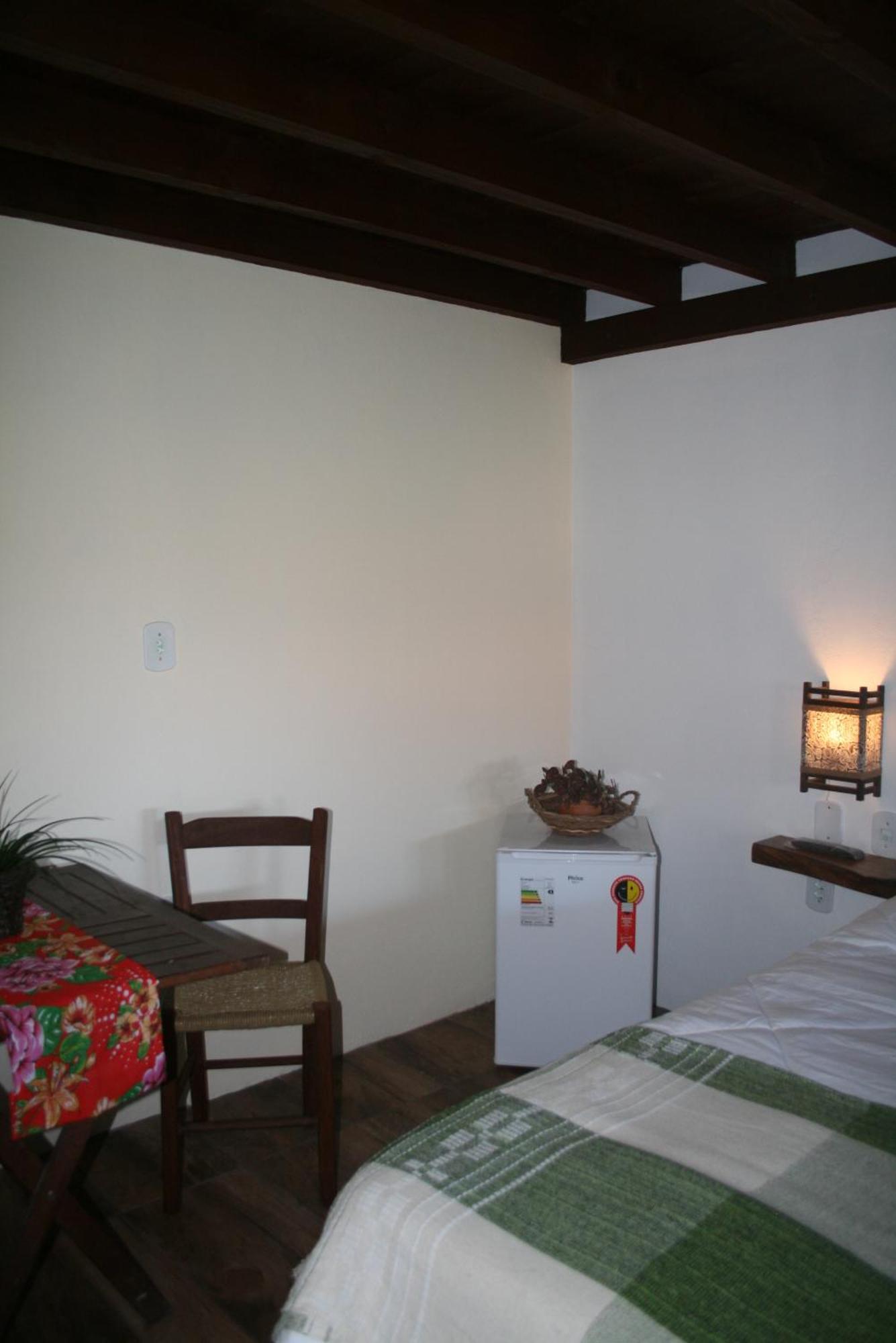Santa Monica Hospedaria Praia do Rosa Room photo